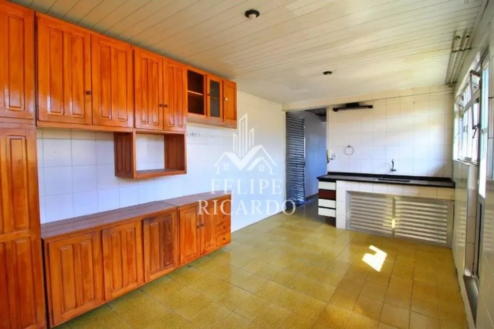 Casa, 2 quartos, 200 m² - Foto 2