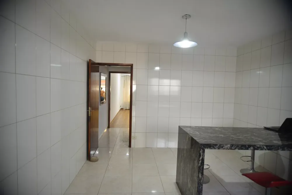 Casa, 3 quartos, 260 m² - Foto 2
