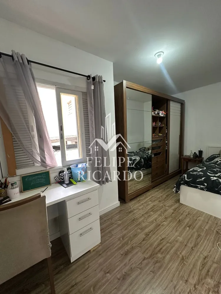 Casa, 3 quartos, 210 m² - Foto 15