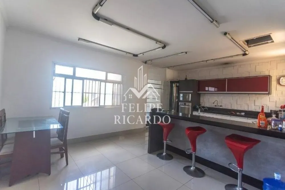 Casa, 3 quartos, 300 m² - Foto 14