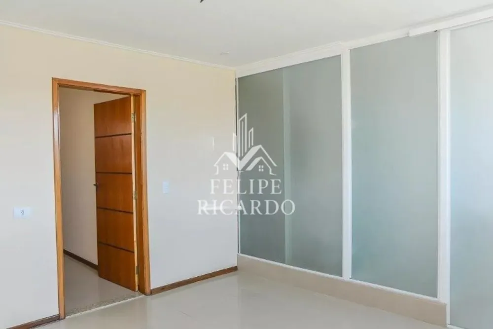 Apartamento, 3 quartos, 125 m² - Foto 2