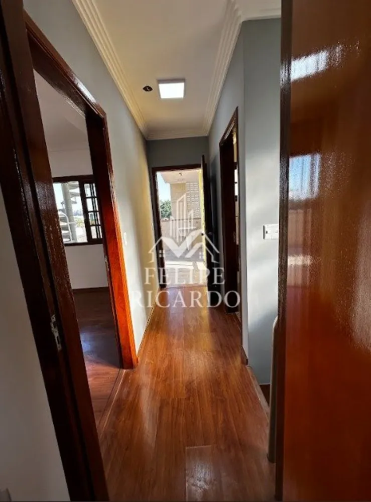 Casa, 6 quartos, 380 m² - Foto 4