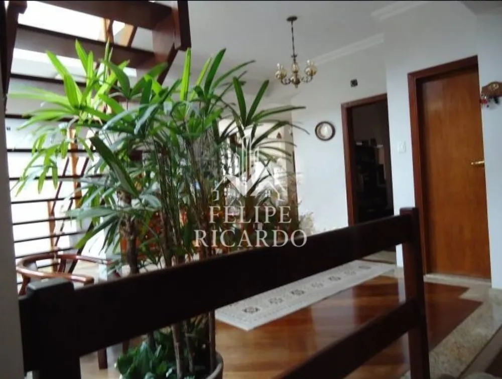 Casa, 4 quartos, 311 m² - Foto 2