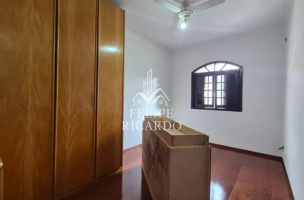Casa, 3 quartos, 270 m² - Foto 8