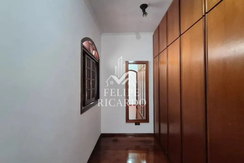 Casa, 3 quartos, 270 m² - Foto 4