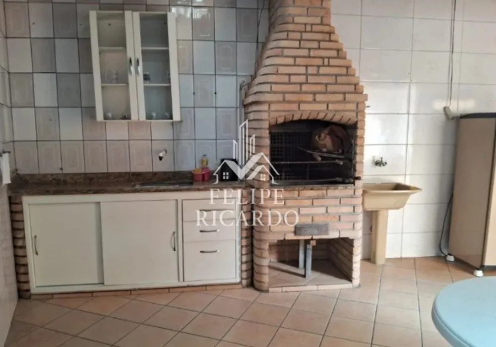 Casa, 3 quartos, 162 m² - Foto 2