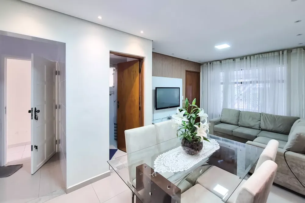 Casa, 2 quartos, 152 m² - Foto 1