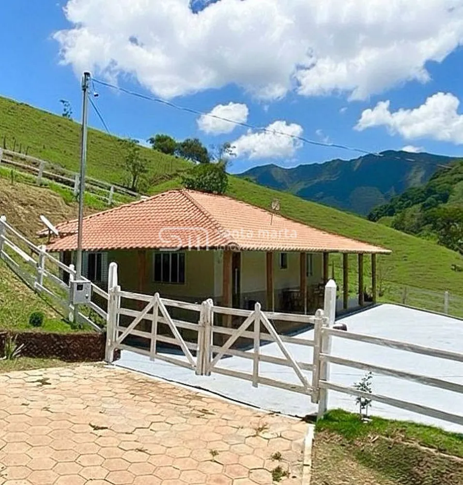 Chácara, 3 quartos, 1000 m² - Foto 1