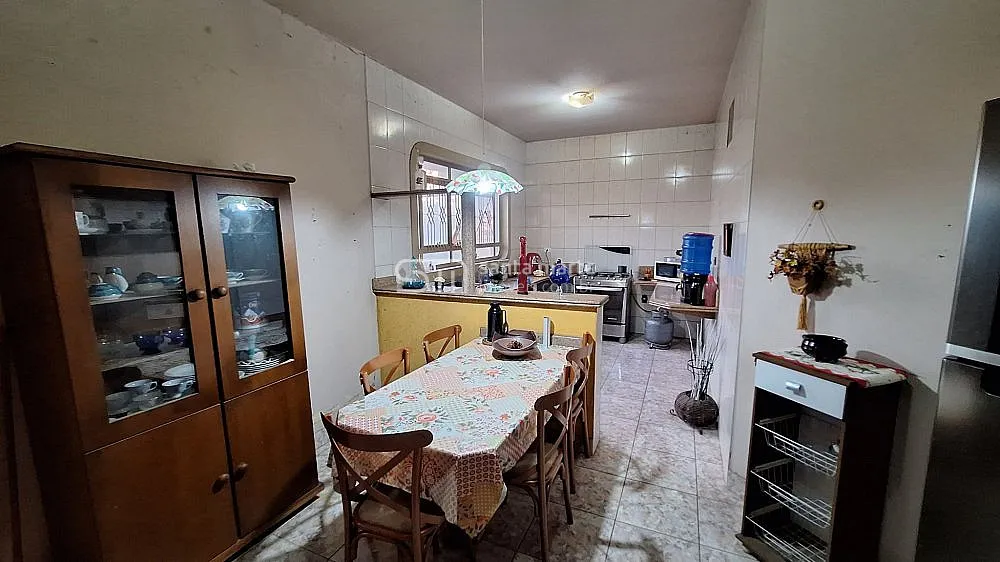 Casa, 3 quartos, 324 m² - Foto 8