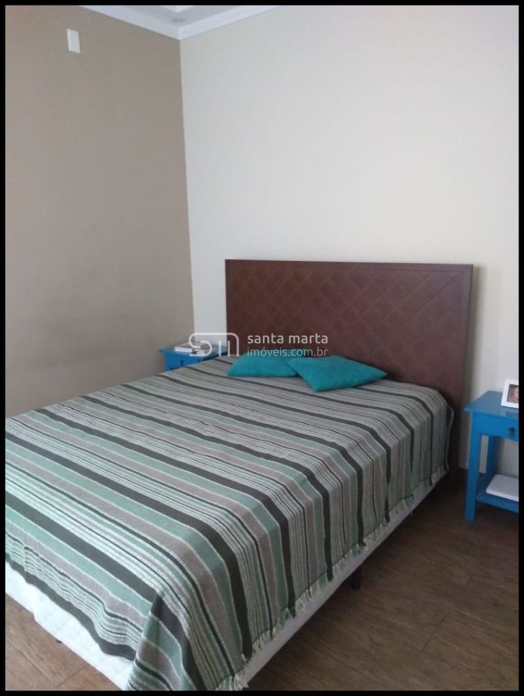 Casa à venda com 2 quartos, 450m² - Foto 11