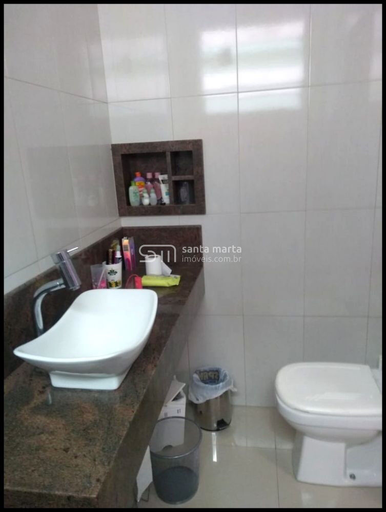 Casa à venda com 2 quartos, 450m² - Foto 8