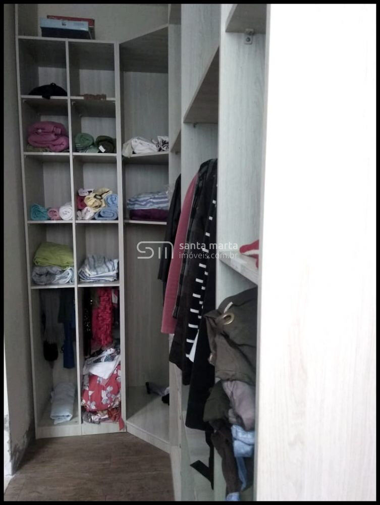 Casa à venda com 2 quartos, 450m² - Foto 12