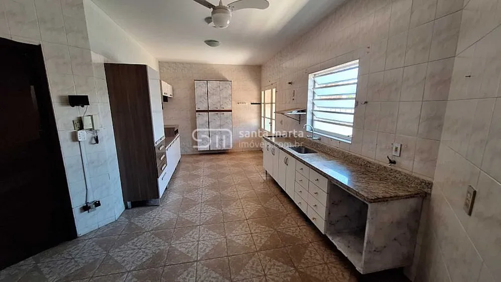 Casa, 3 quartos, 324 m² - Foto 3
