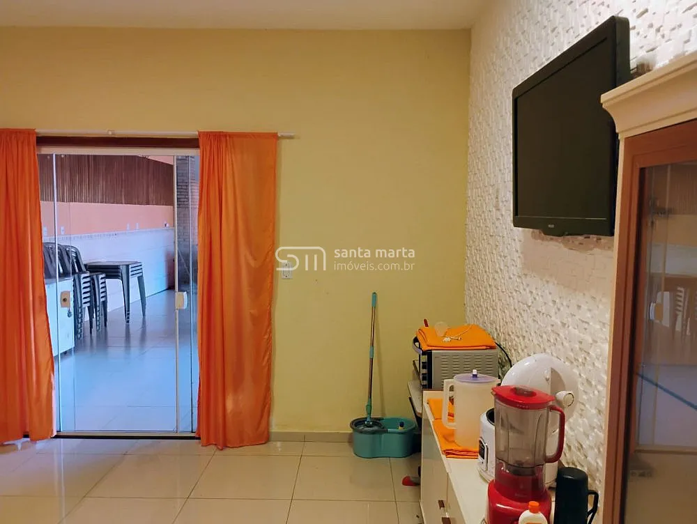 Chácara, 2 quartos, 2189 m² - Foto 11