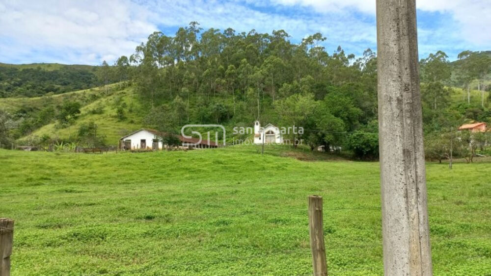 Fazenda à venda com 1 quarto, 24m² - Foto 1