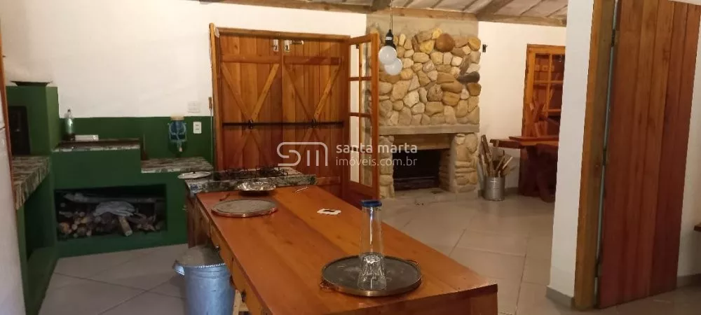 Fazenda à venda com 3 quartos, 100m² - Foto 1