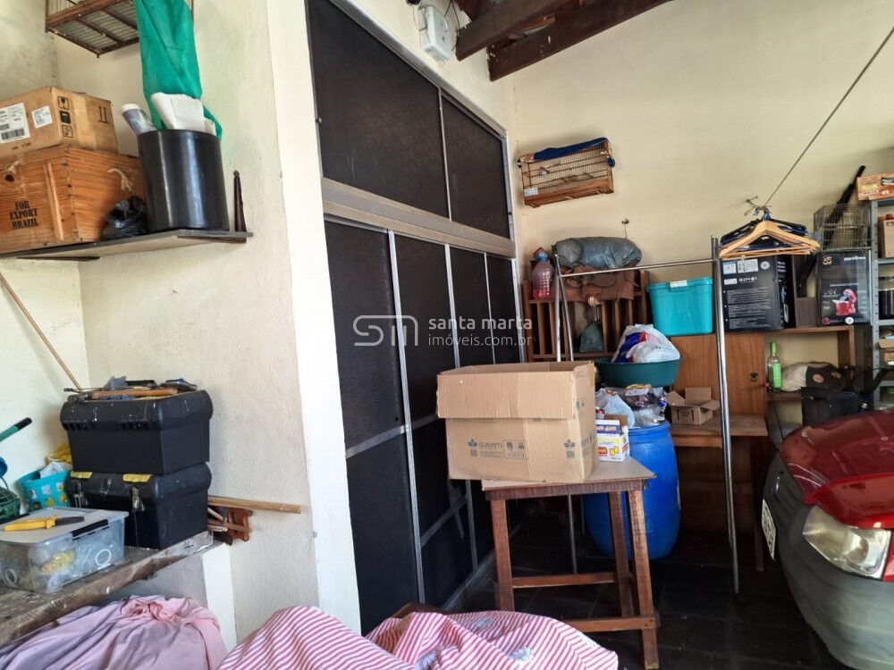 Casa à venda com 3 quartos, 320m² - Foto 4