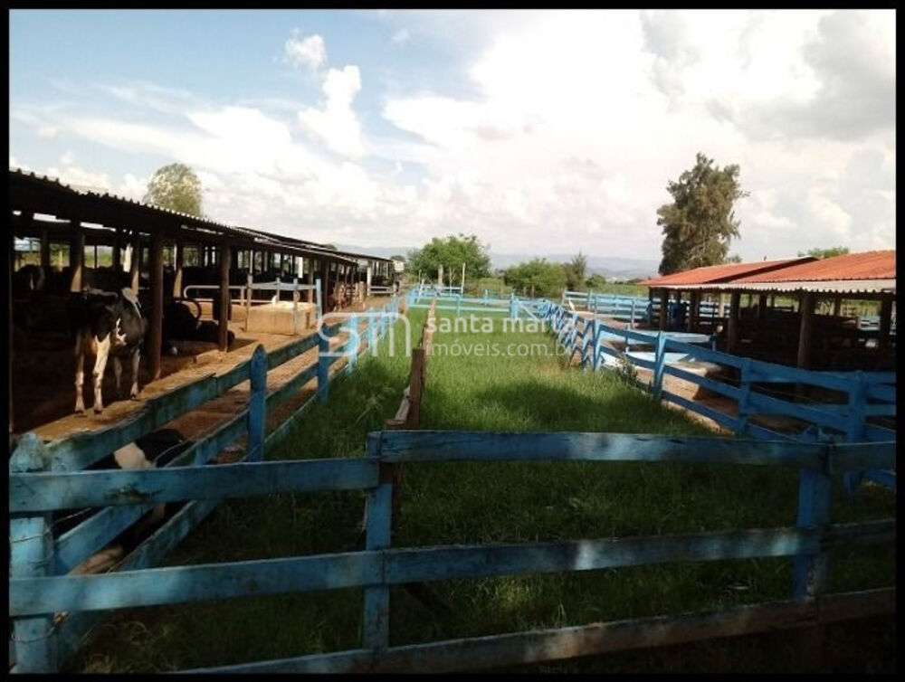 Fazenda à venda com 4 quartos, 71m² - Foto 3