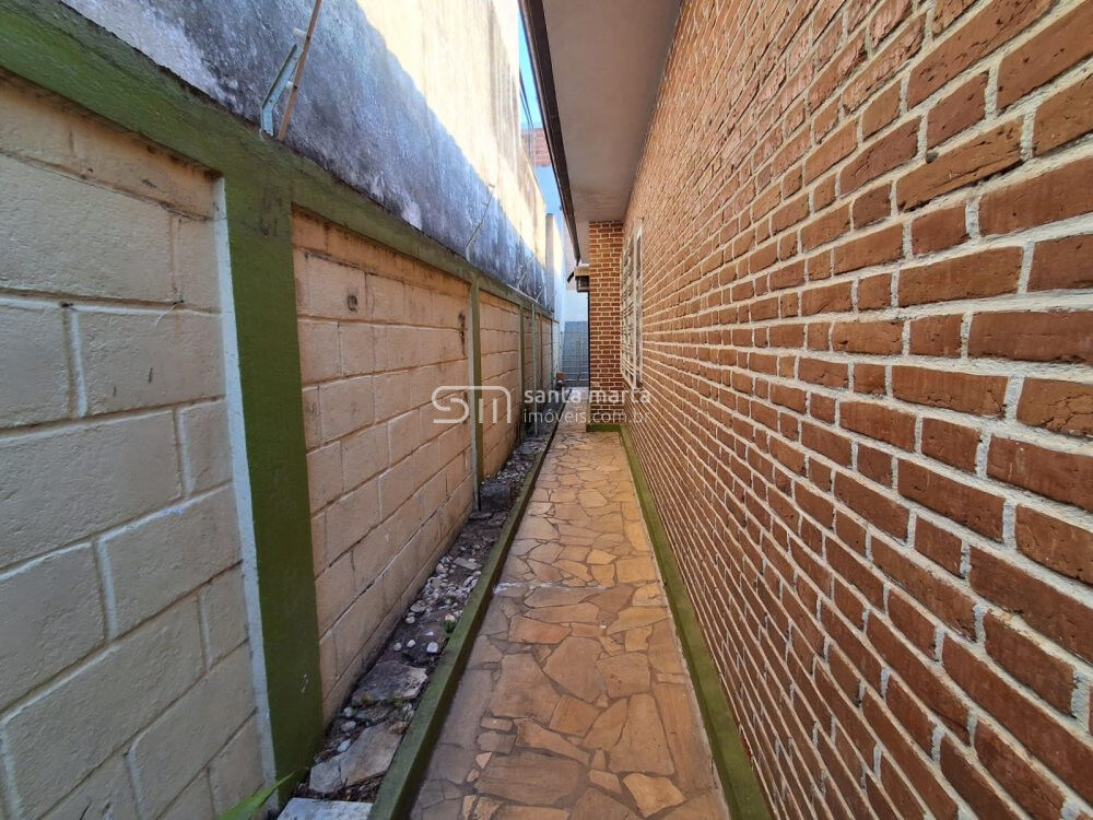 Casa à venda com 3 quartos, 250m² - Foto 4