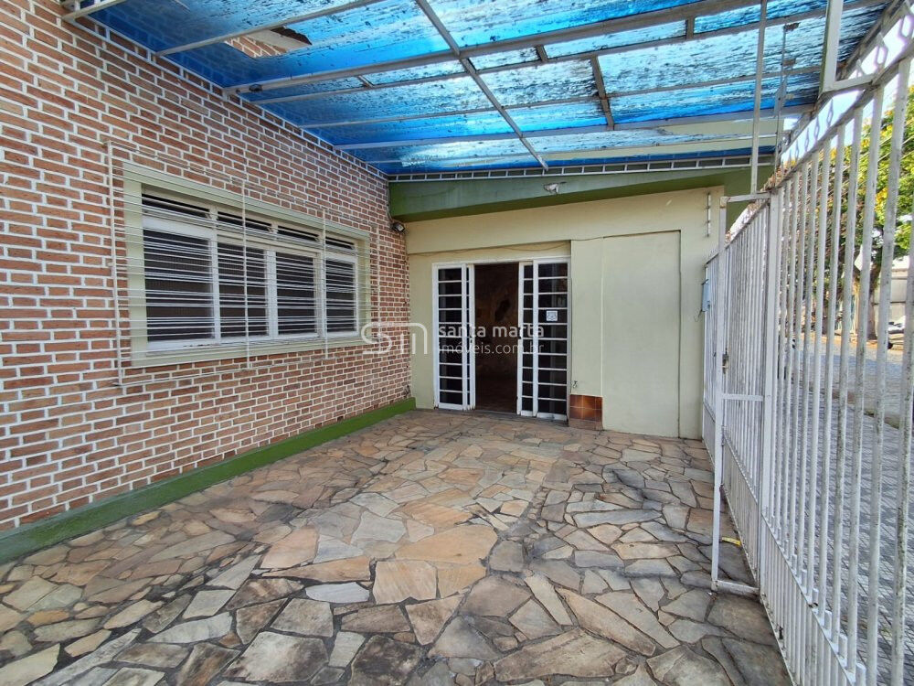 Casa à venda com 3 quartos, 250m² - Foto 3