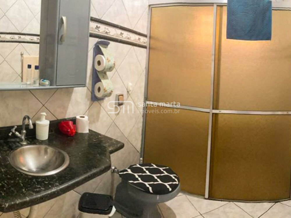 Casa à venda com 3 quartos, 300m² - Foto 3