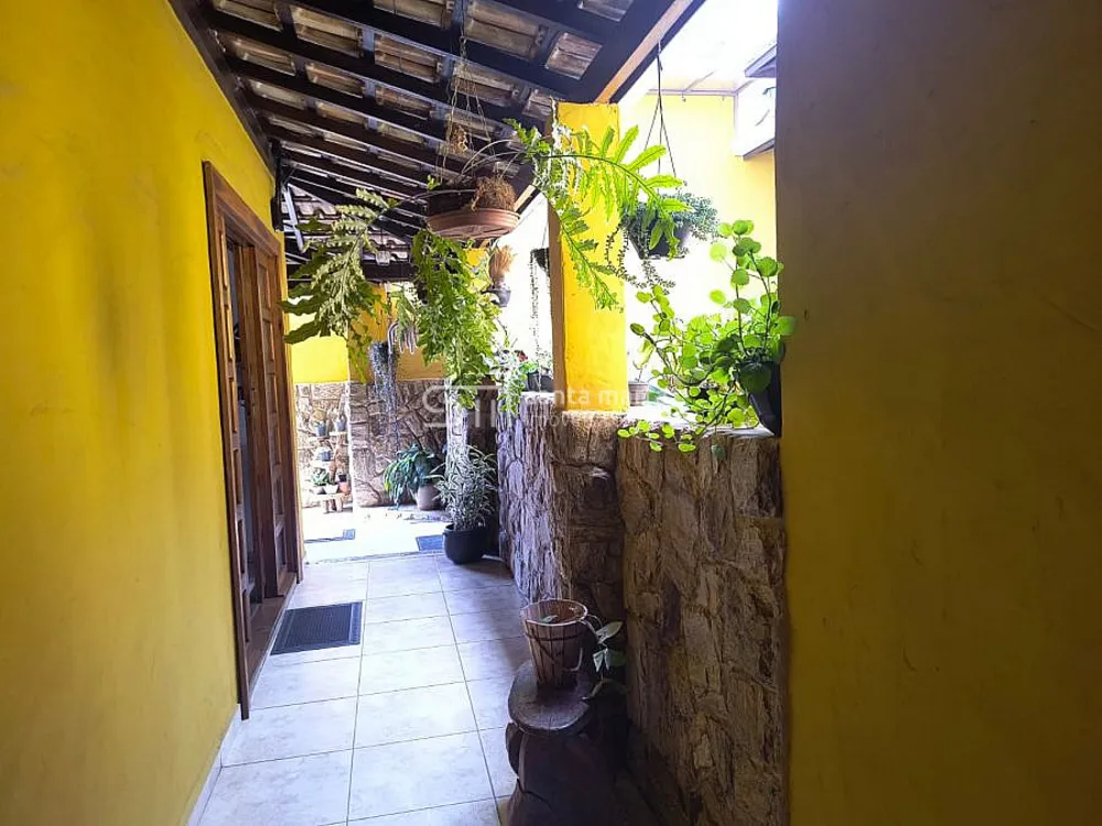 Casa, 9 quartos, 324 m² - Foto 4