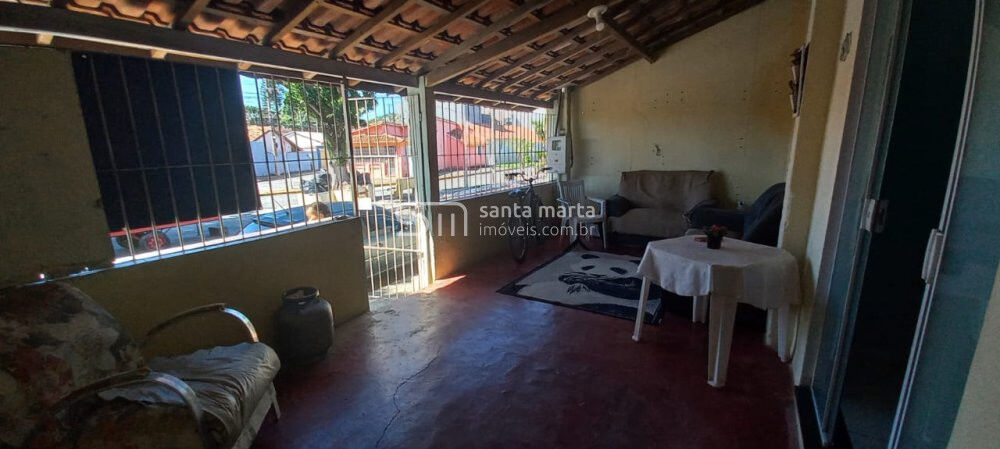 Casa à venda com 2 quartos, 160m² - Foto 4