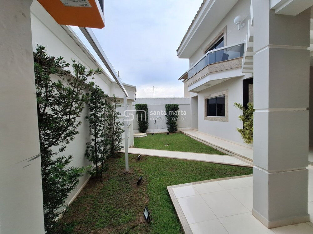 Casa à venda com 4 quartos, 720m² - Foto 9
