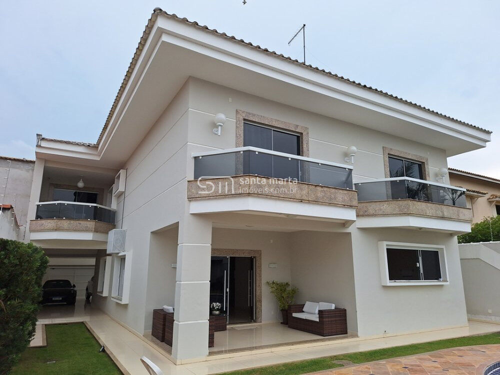 Casa à venda com 4 quartos, 720m² - Foto 1
