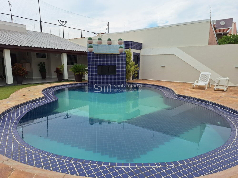 Casa à venda com 4 quartos, 720m² - Foto 18