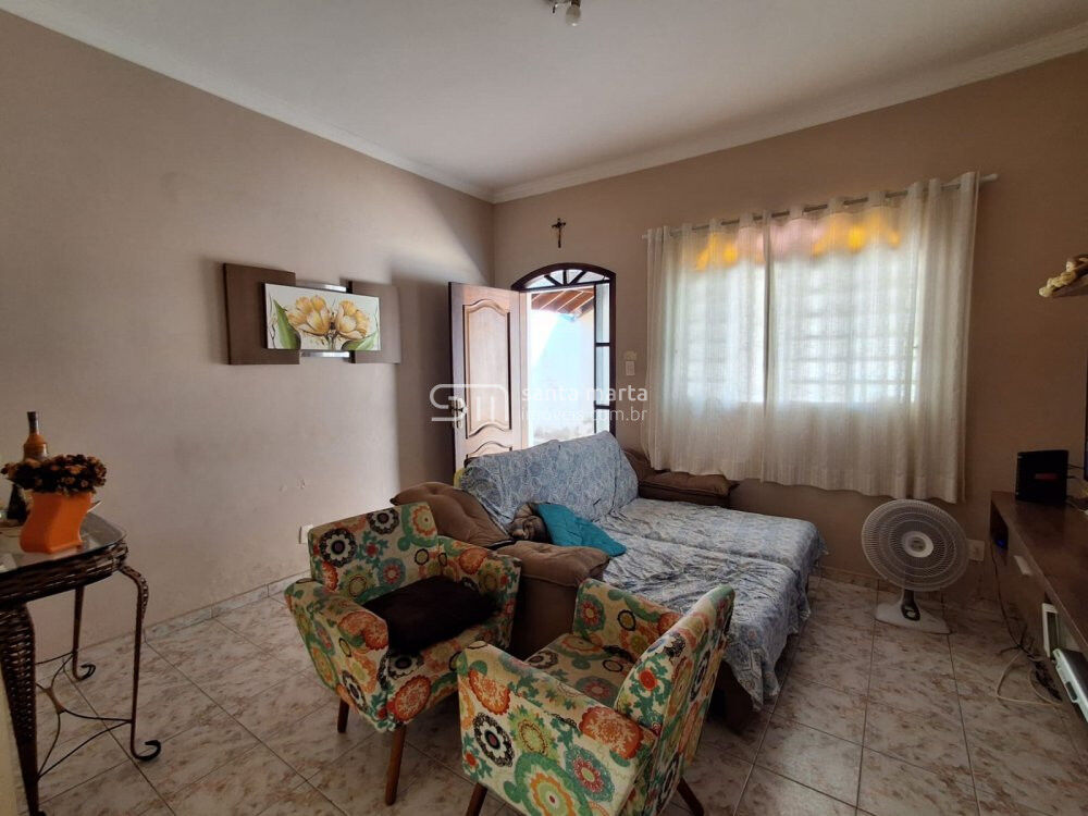 Casa à venda com 3 quartos, 360m² - Foto 3