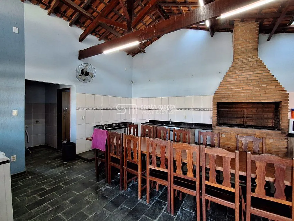 Chácara, 3 quartos, 1110 m² - Foto 2