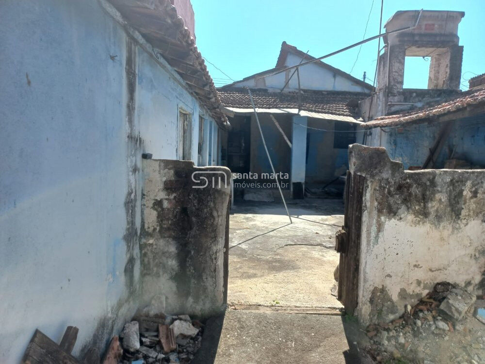 Casa à venda com 3 quartos, 280m² - Foto 4