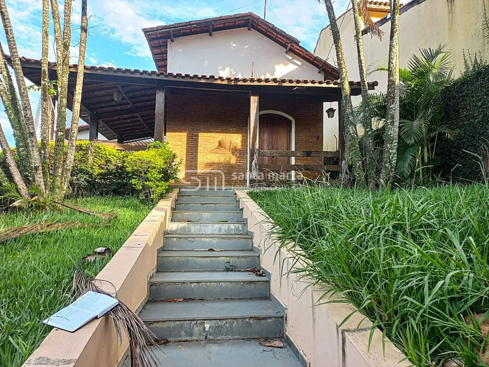 Sobrado, 3 quartos, 457 m² - Foto 1