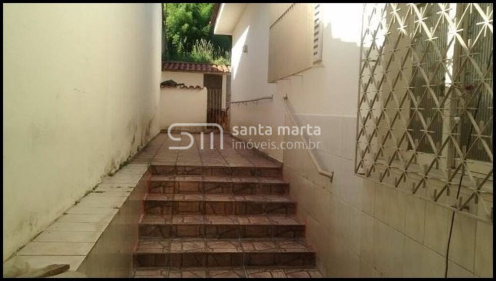Sobrado à venda com 3 quartos, 24m² - Foto 1