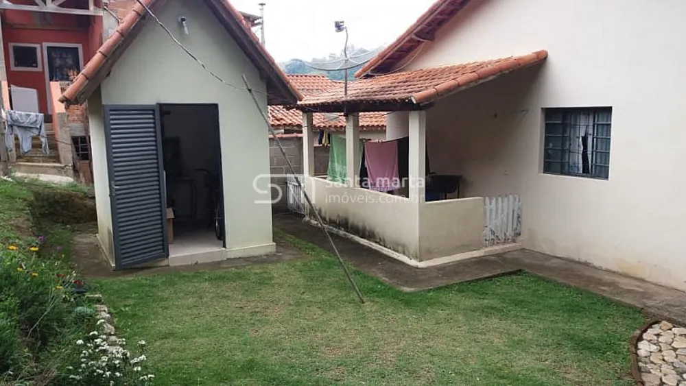 Chácara, 3 quartos, 1375 m² - Foto 1