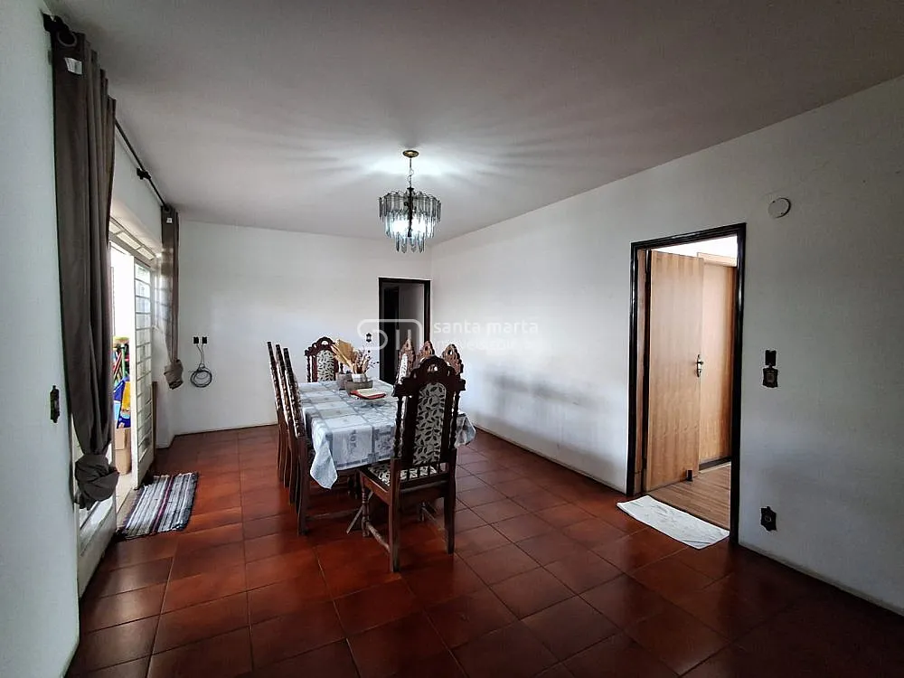 Casa, 5 quartos, 3750 m² - Foto 8
