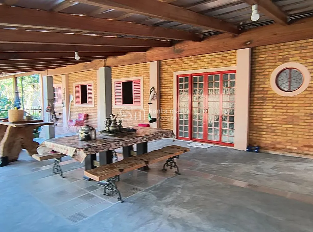 Chácara, 3 quartos, 1390 m² - Foto 8