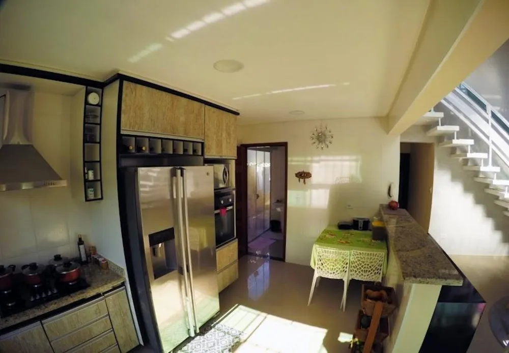 Casa, 4 quartos, 223 m² - Foto 3