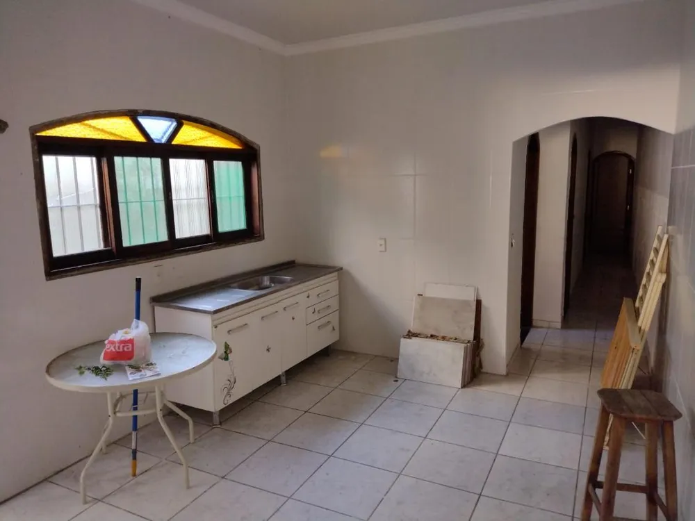 Casa, 3 quartos, 146 m² - Foto 1