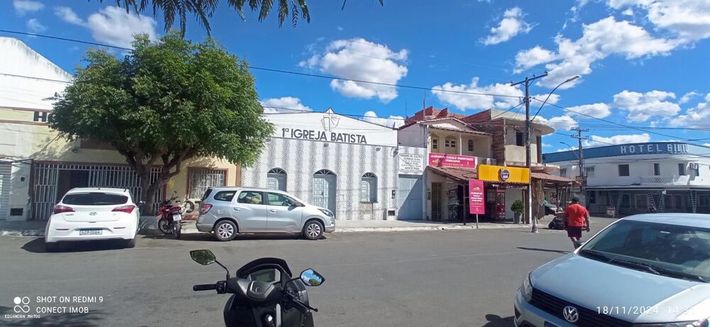 Prédio Inteiro à venda, 220m² - Foto 2