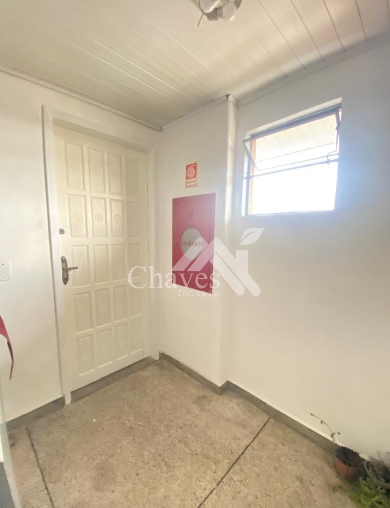 Apartamento à venda com 2 quartos, 42m² - Foto 17