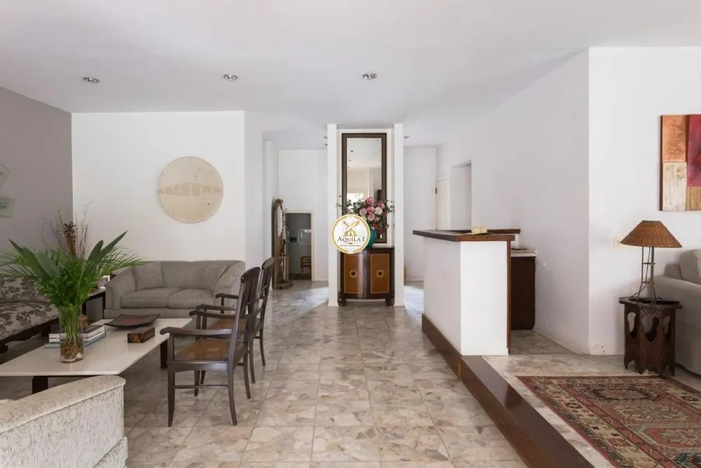 Apartamento, 3 quartos, 212 m² - Foto 2