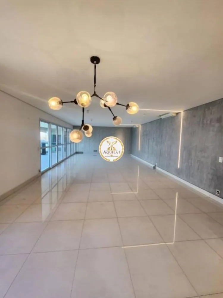 Apartamento, 3 quartos, 212 m² - Foto 2