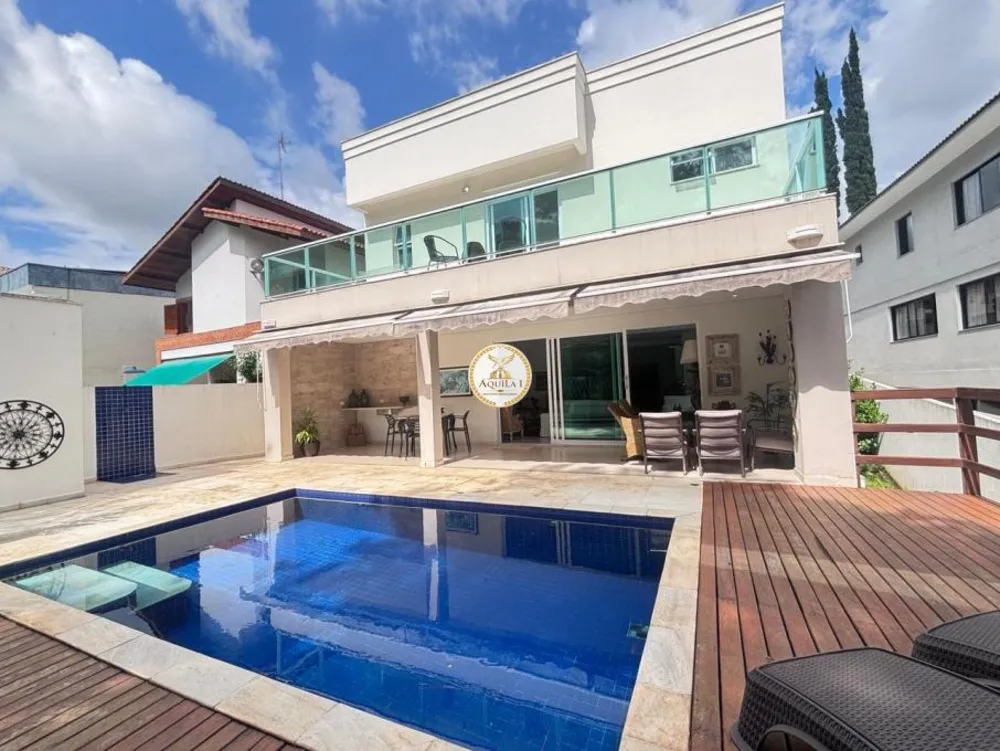 Casa, 5 quartos, 391 m² - Foto 1