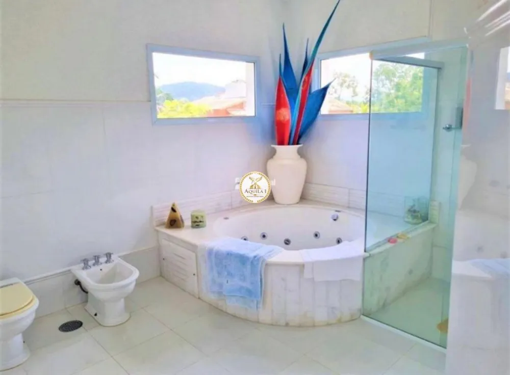 Casa, 5 quartos, 1070 m² - Foto 4