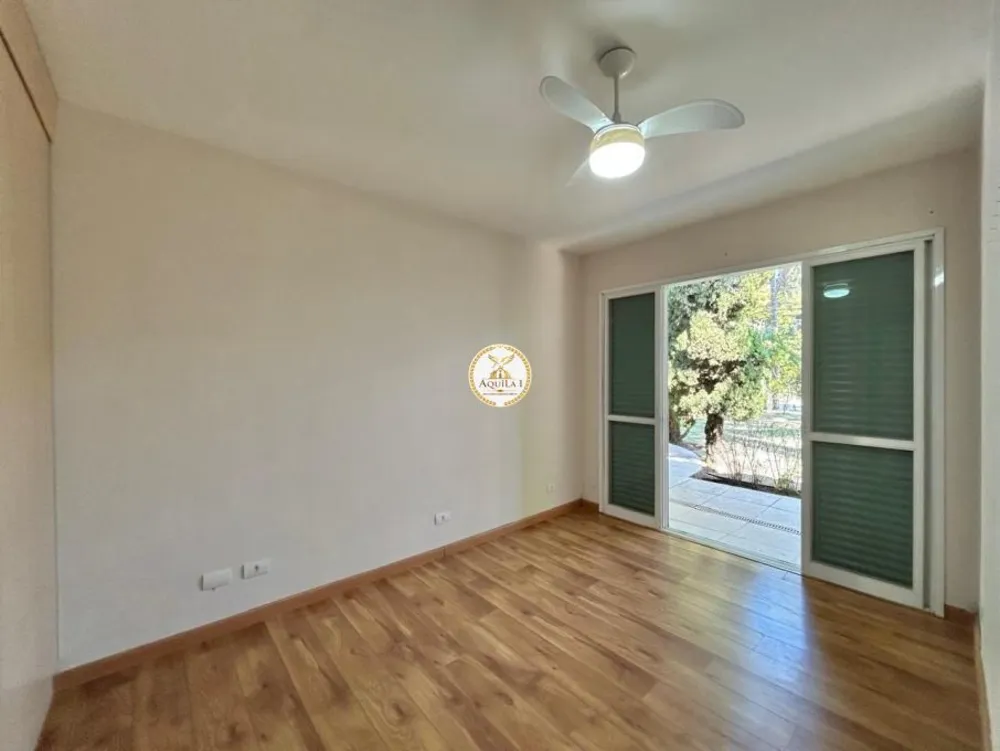Sala-Conjunto, 300 m² - Foto 1