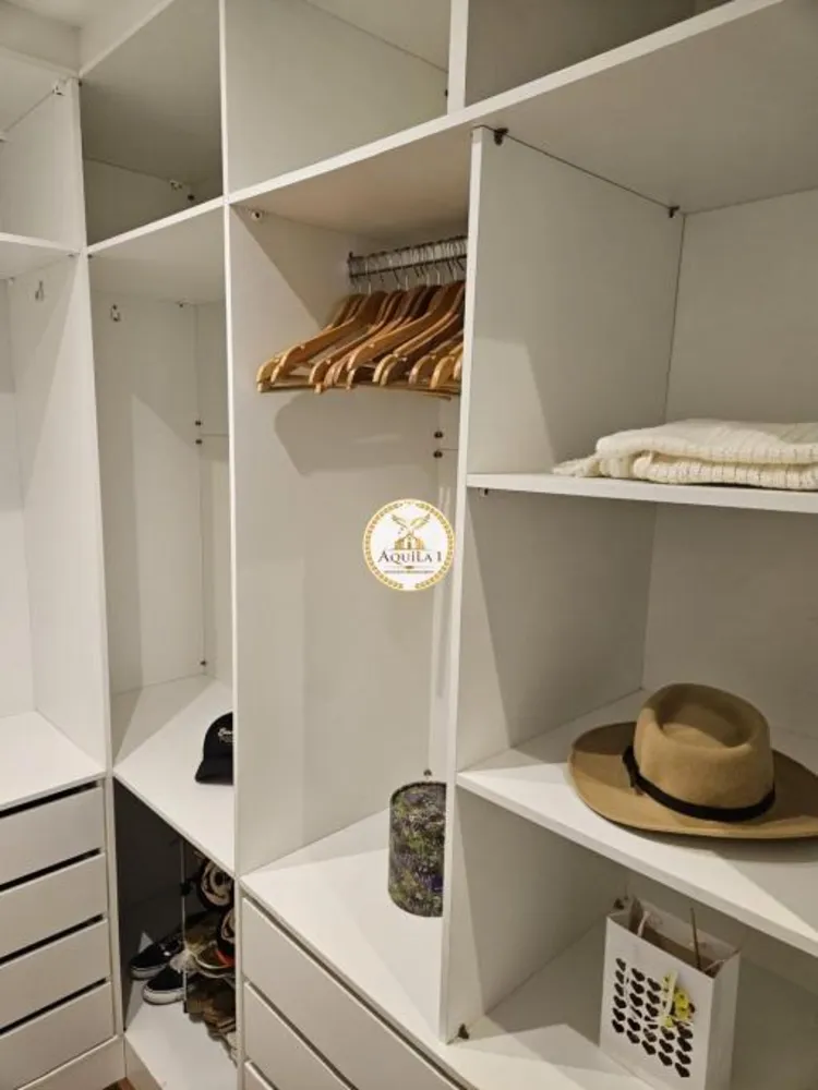 Apartamento, 3 quartos, 212 m² - Foto 2