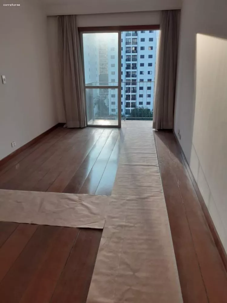 Apartamento à venda com 3 quartos, 79m² - Foto 1