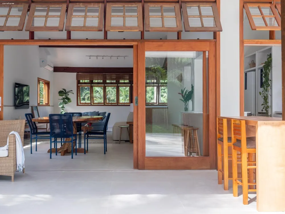 Sobrado, 7 quartos, 3 m² - Foto 1